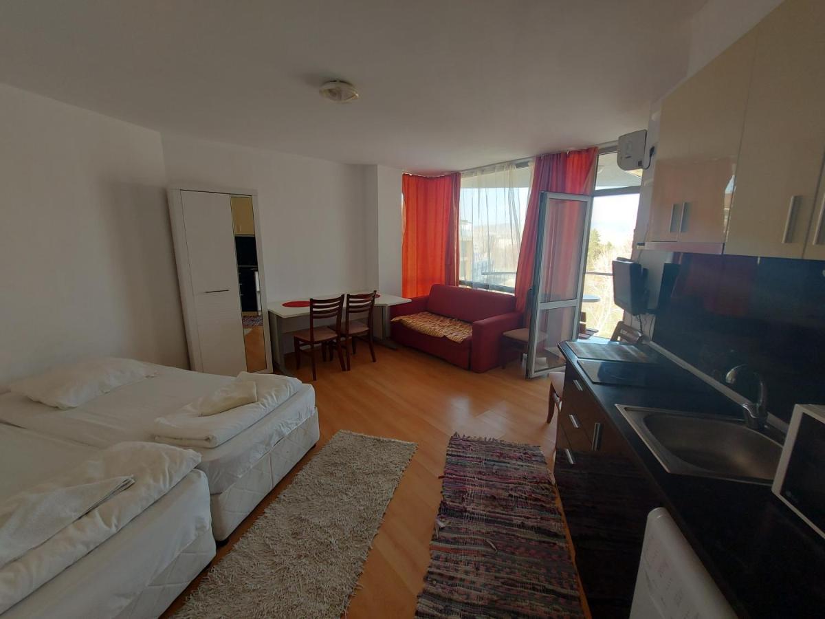 Studios & Apartments Perla ساني بيتش المظهر الخارجي الصورة